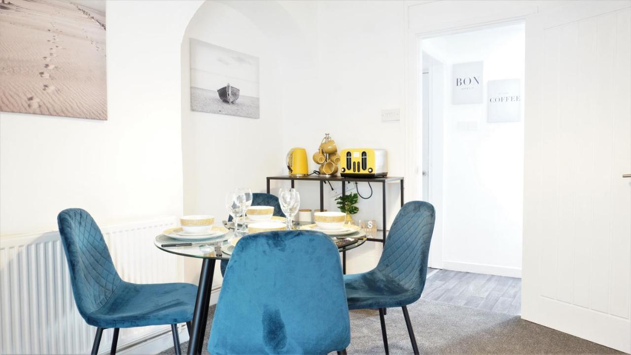 Air Host And - Stockbridge House - Sleeps 7 Minutes From Anfield Stadium *